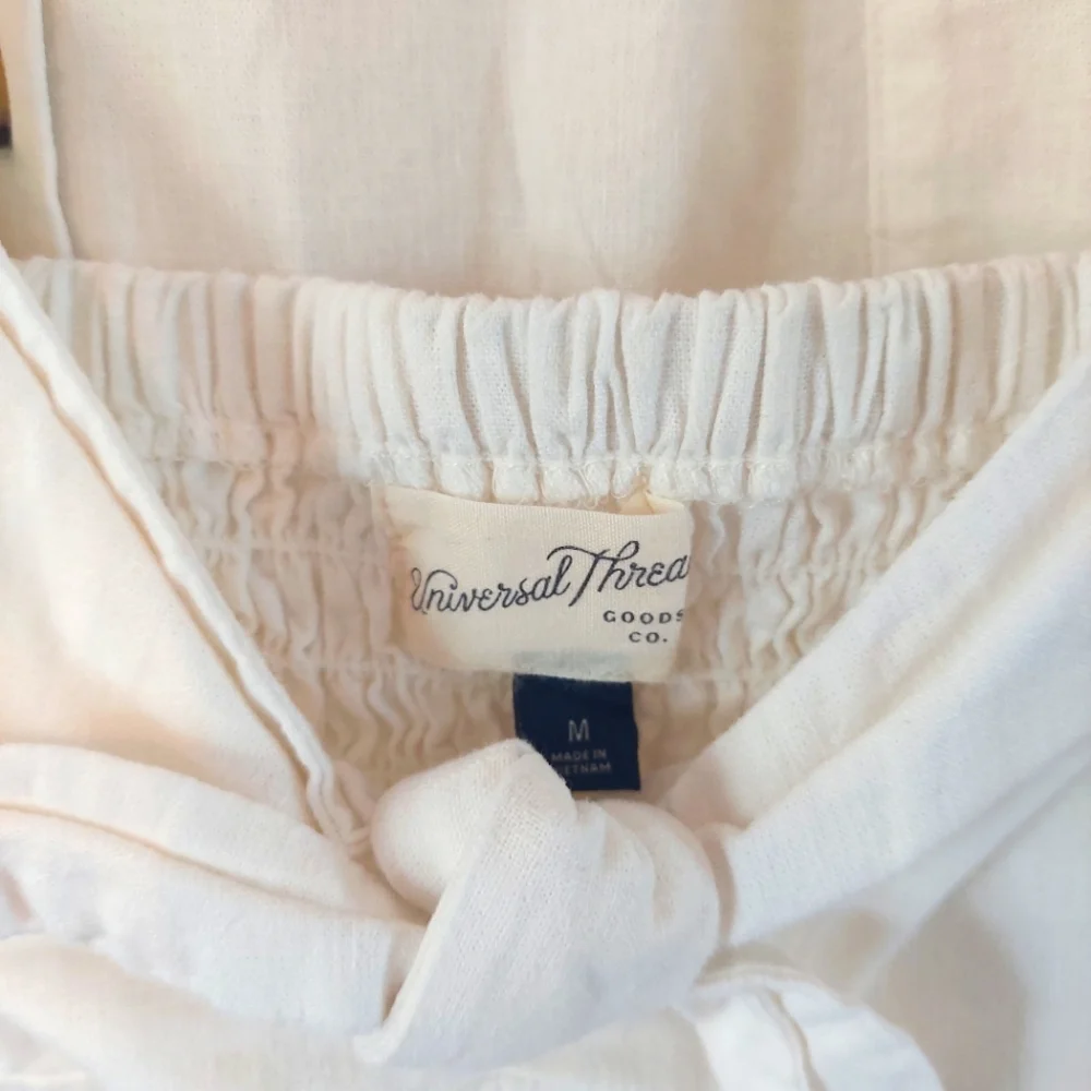 Universal Thread - Medium - White Button Down Skirt and Crop Top 2 Piece Set - Picture 4 of 10